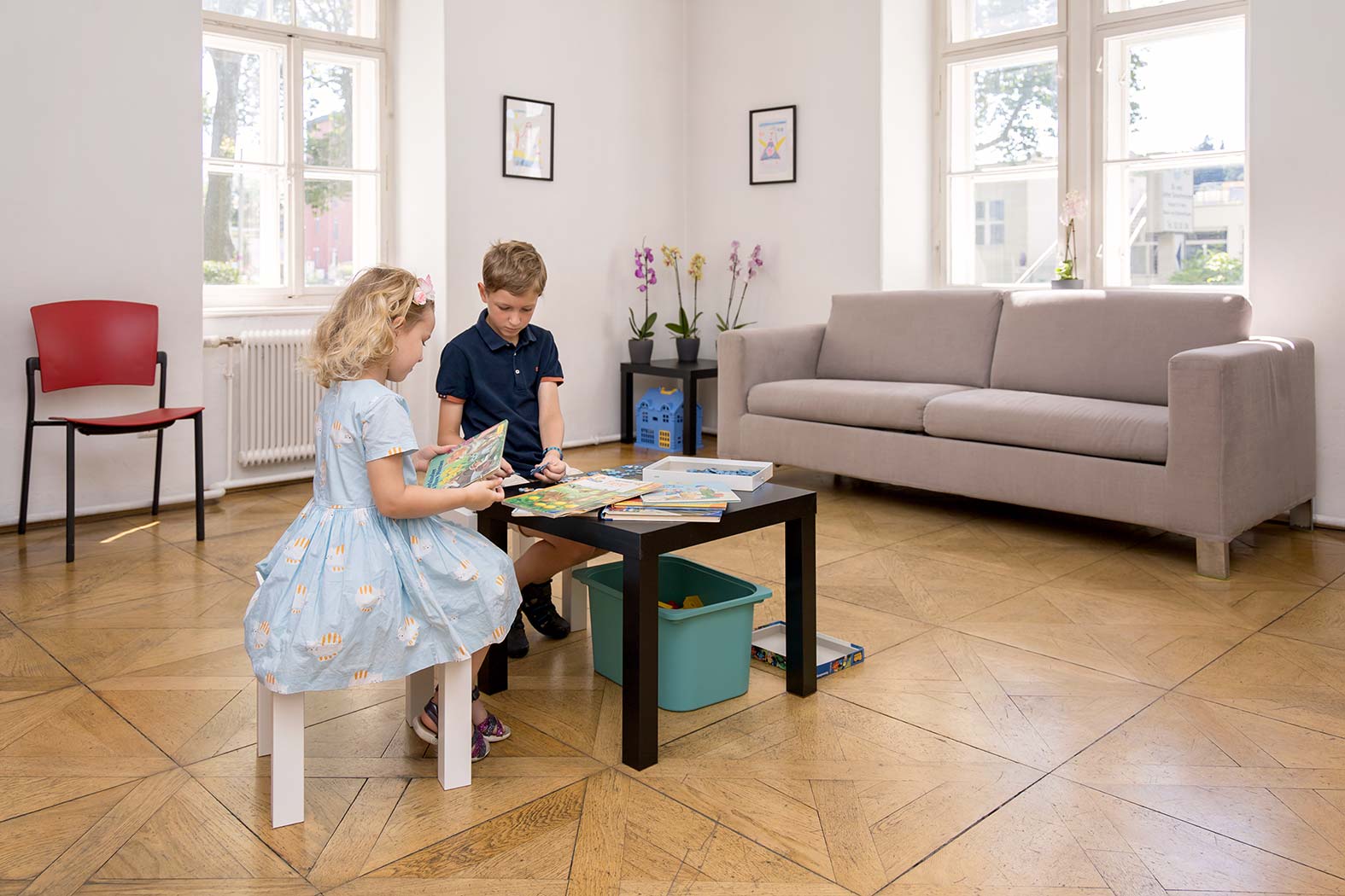 HNO Arzt Graz St. Leonhard Doktor Bernd Höller Hals Nasen Ohren Wahlarzt Wartezimmer